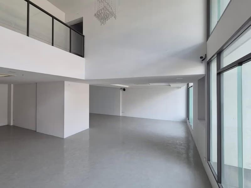 12 Bed Commercial for Rent in Bang Phli
