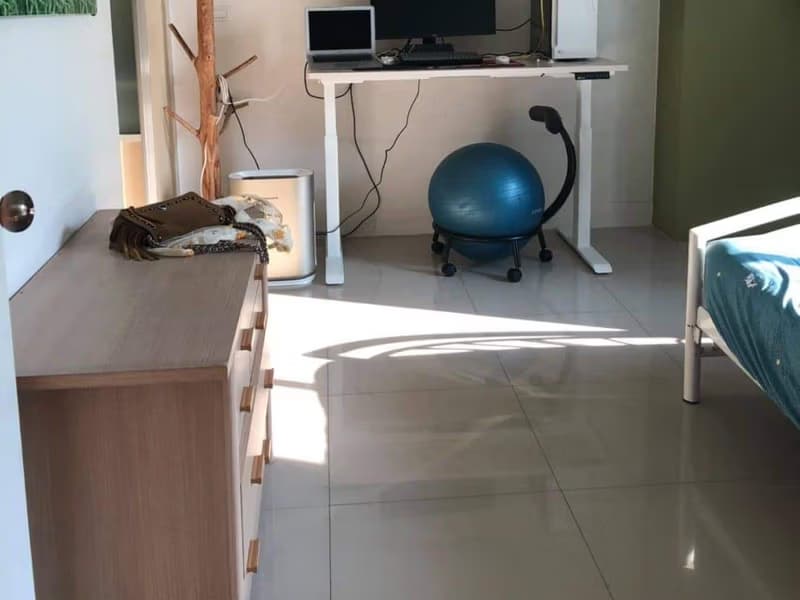 Condo for Rent at The Royal Place 1