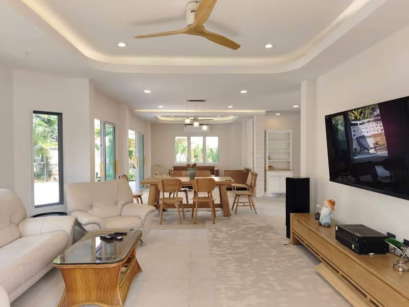 4 Bed House for Rent in Hang Dong
