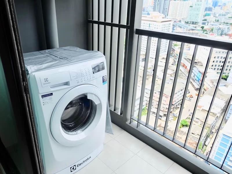 1 Bed Condo for Rent and Sale  Near Phra Khanong BTS