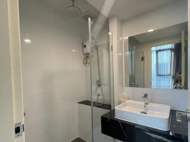 2 Bed Condo for Rent in Din Daeng