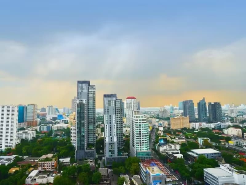 1 Bedroom Condo