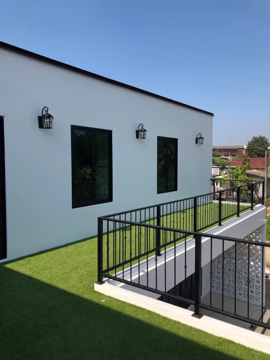 2 Bedroom House - Image 15