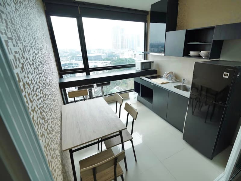 Condo for Sale at Rhythm Sukhumvit 44/1
