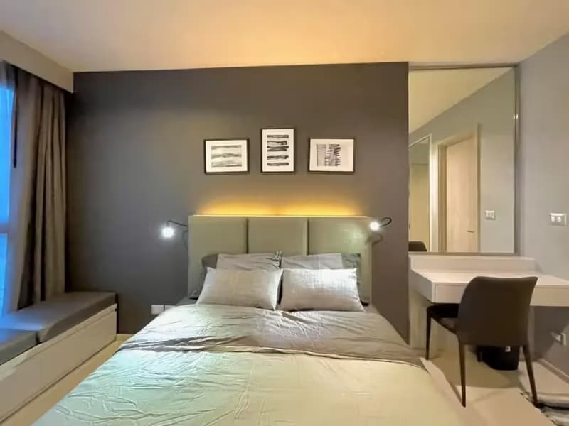 1 Bedroom Condo