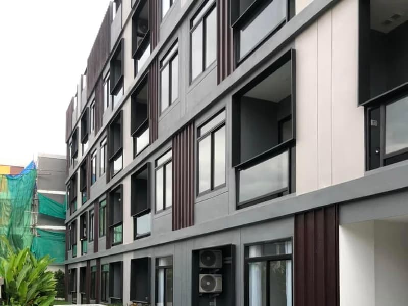 Condo for Rent at The Fore Condo