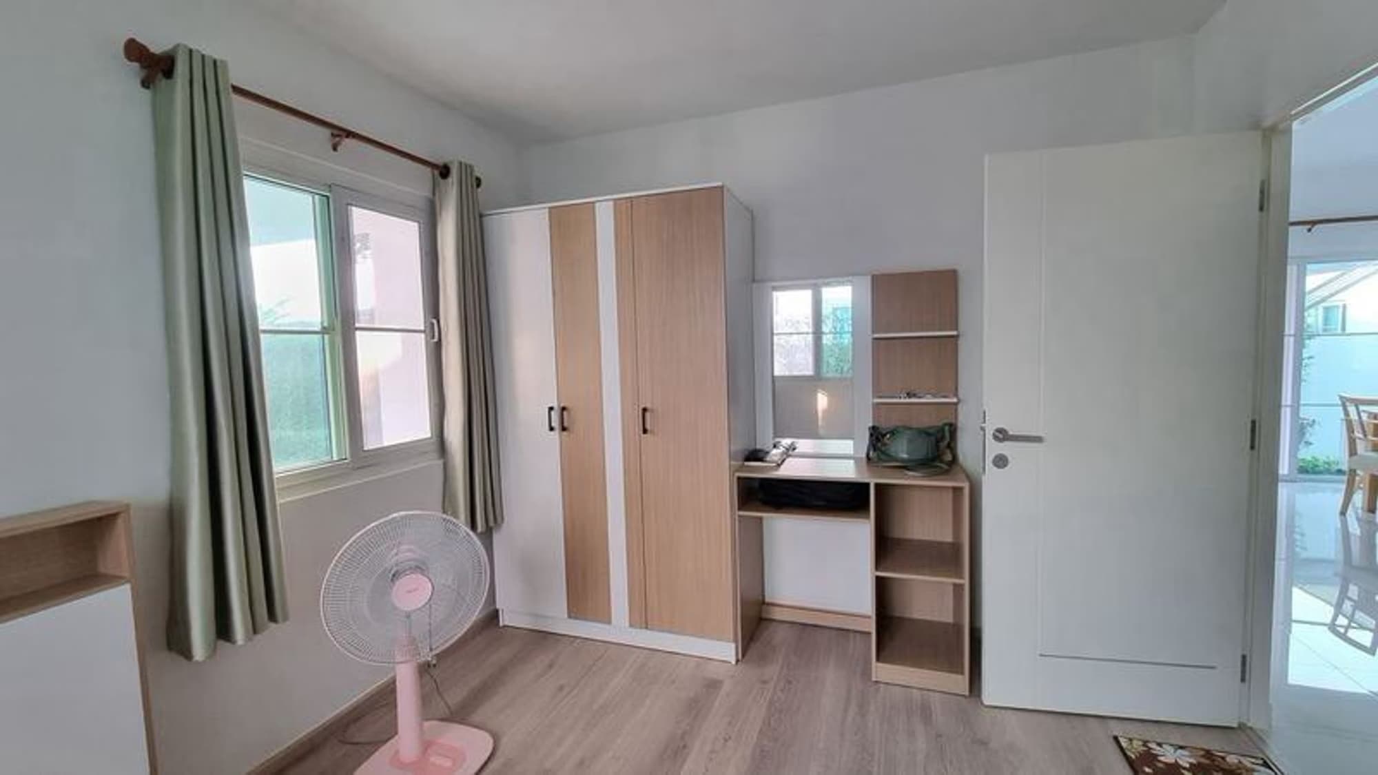 3 Bed House for Rent in Bang Phli - Image 7