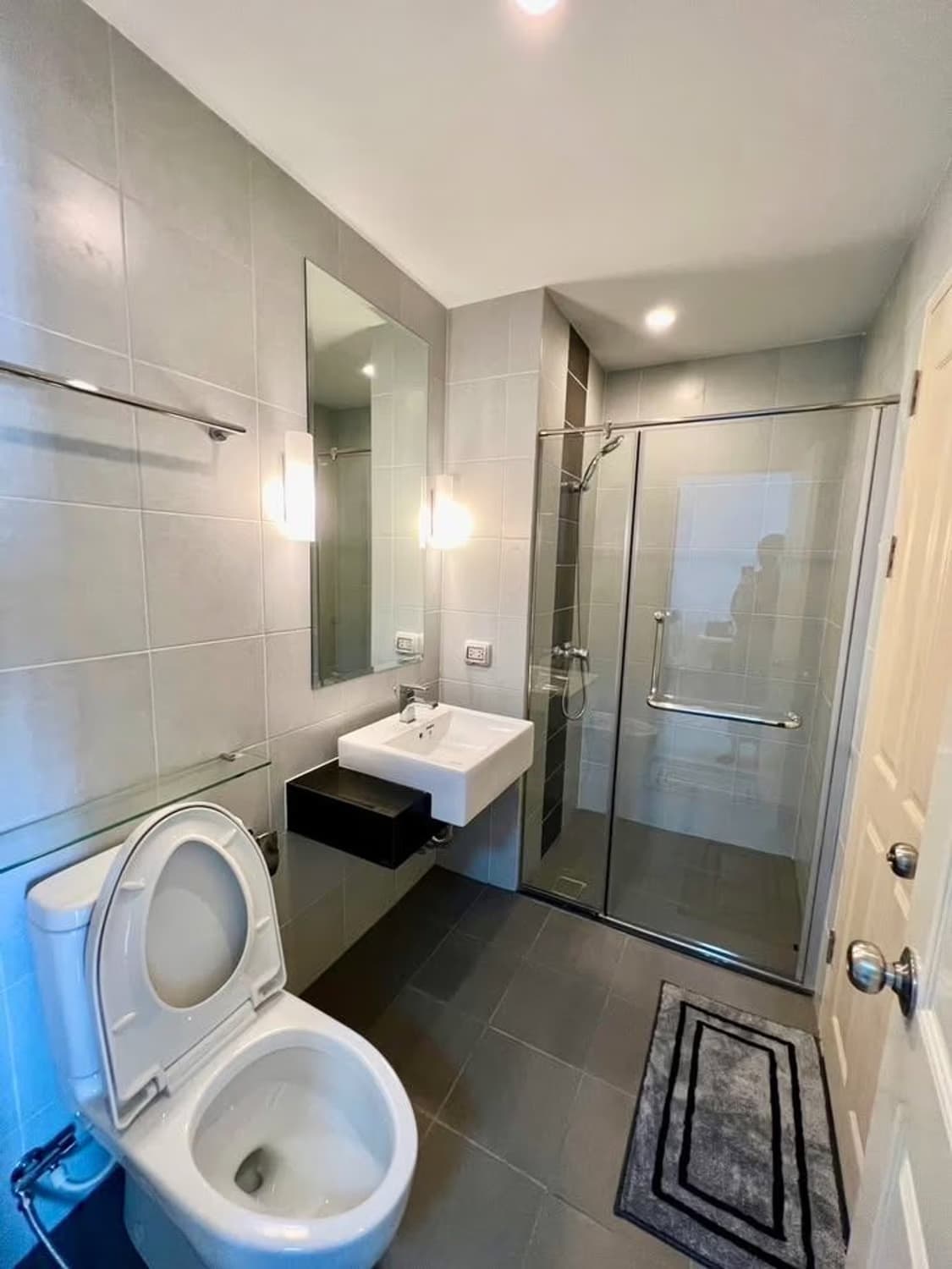 2 Bed Condo for Rent in Mueang Chiang Mai - Image 13