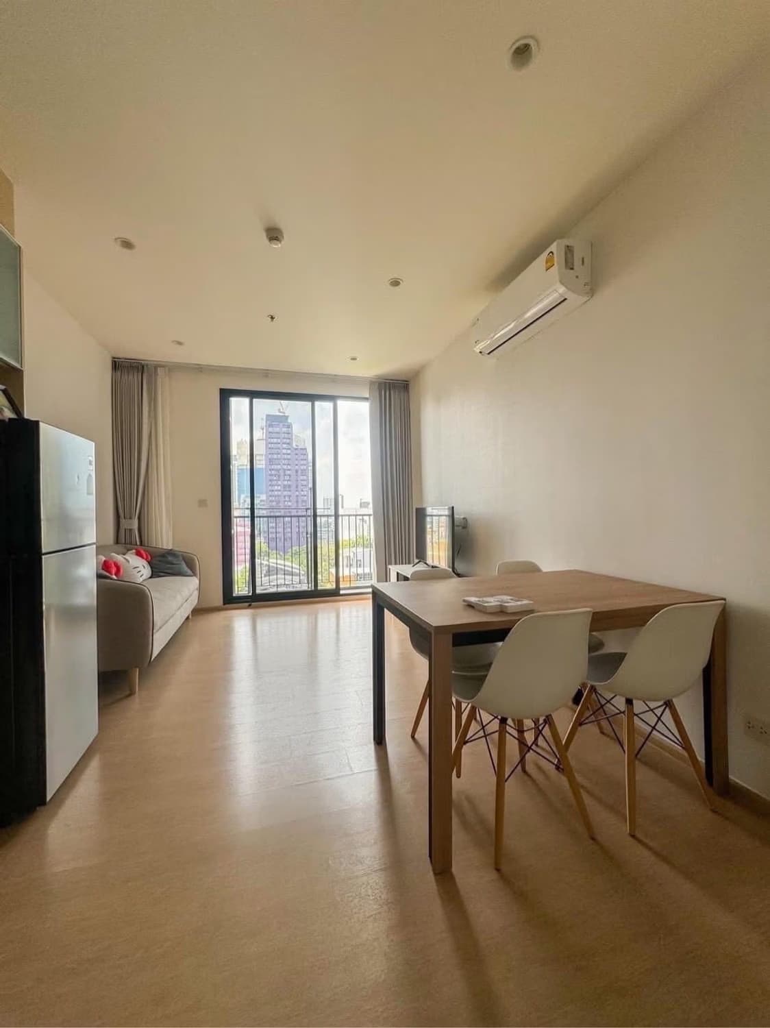 2 Bed Condo for Sale in Watthana - Image 1