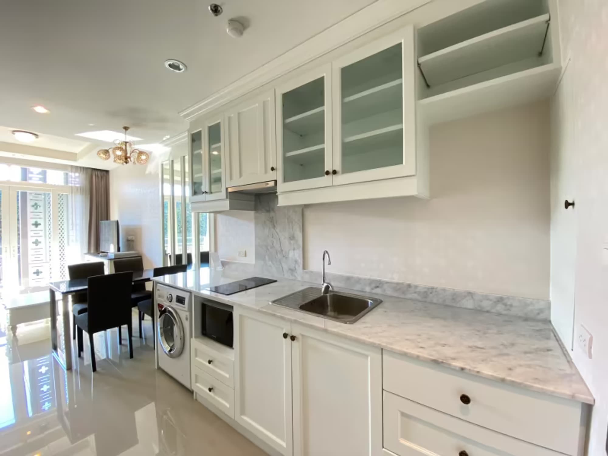 1 Bedroom Condo - Image 5