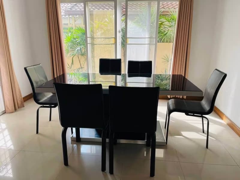 4 Bed House for Rent in Hang Dong