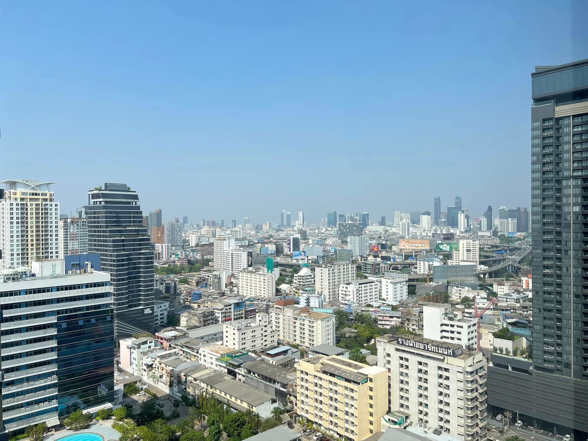 1 Bed Condo for Sale in Ratchathewi - Image 6