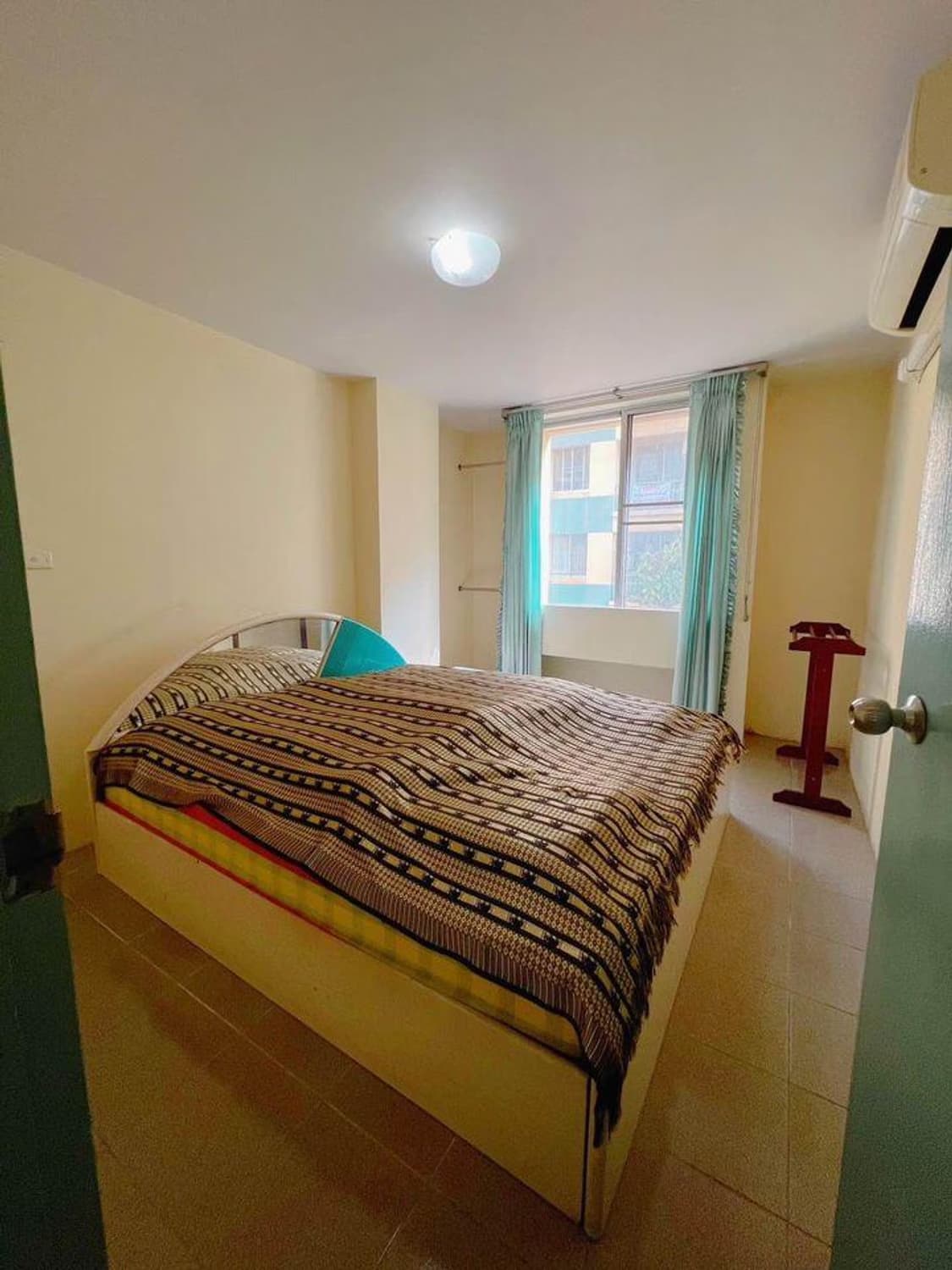 1 Bed Condo for Sale in Bangna - Image 1