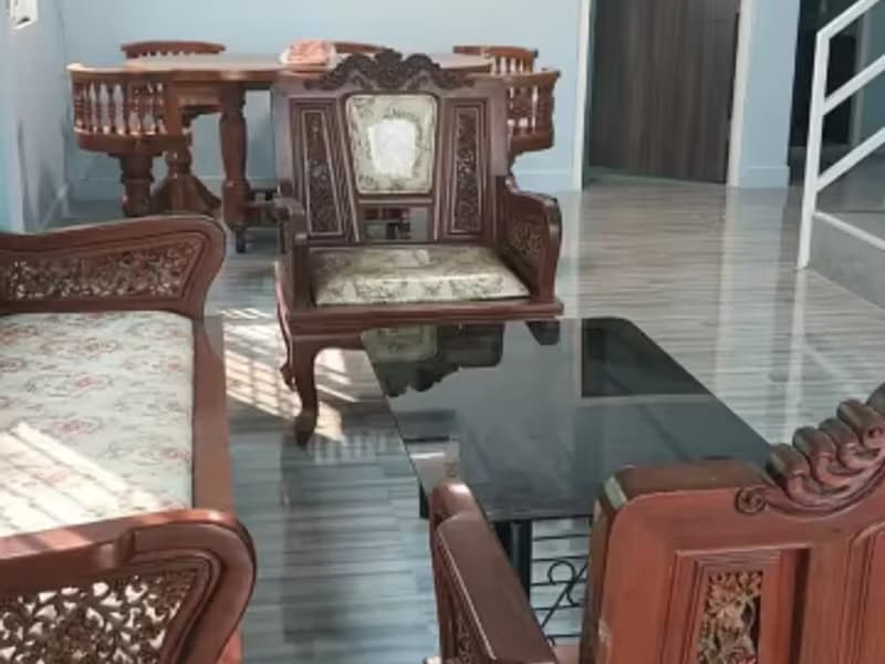 4 Bedroom House