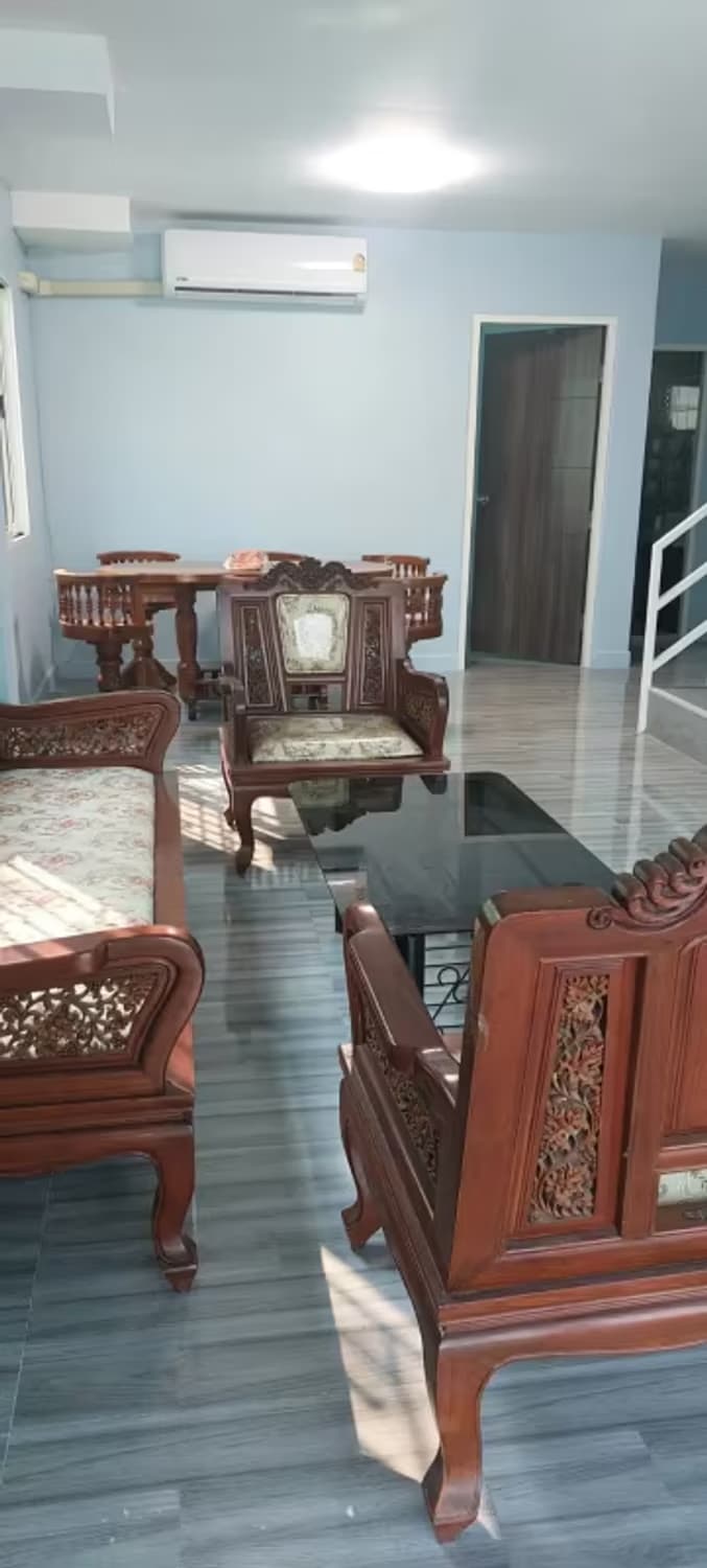 4 Bedroom House - Image 3