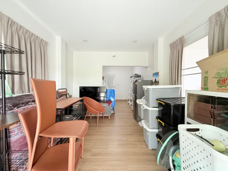 5 Bed House for Rent and Sale in Hang Dong