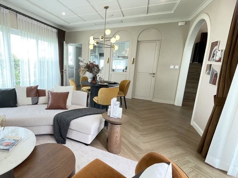 3 Bed House for Rent in Bang Phli