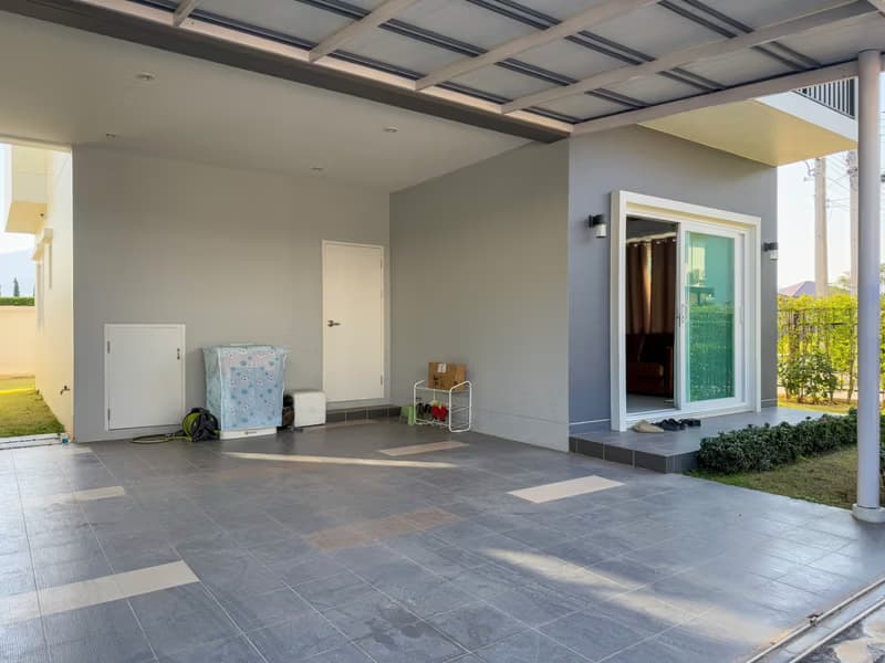 4 Bed House for Rent in Mae Rim
