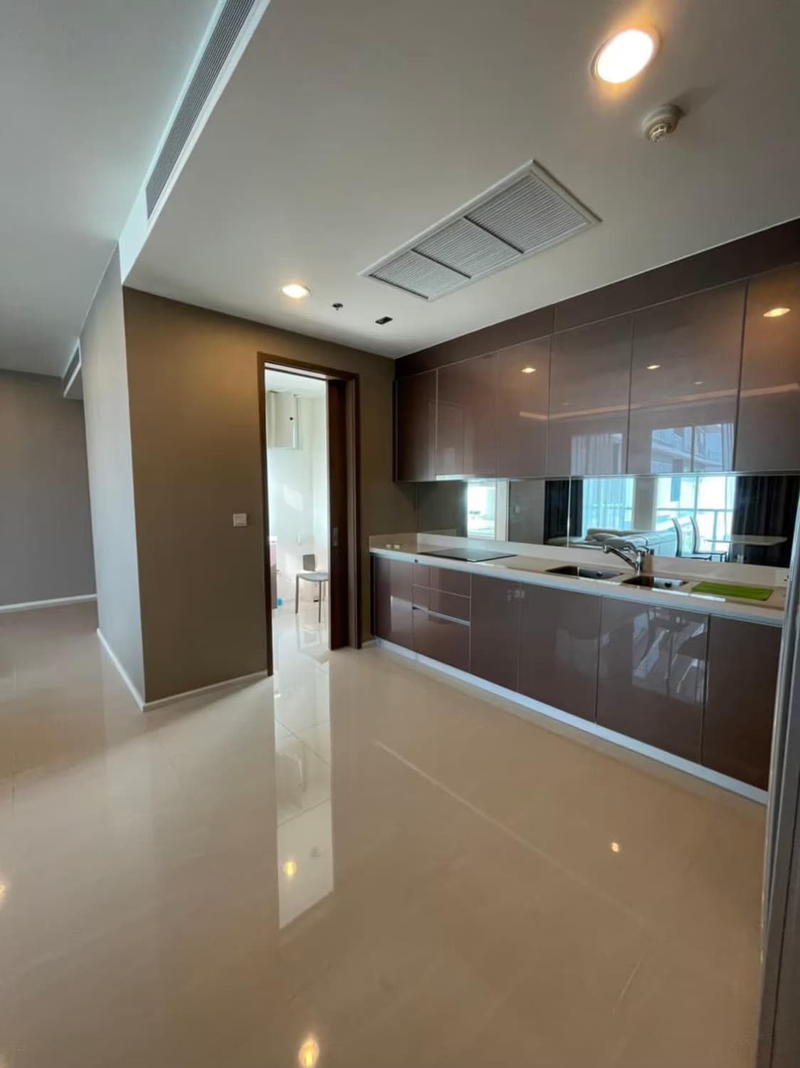3 Bed Condo for Sale in Bang Kho Laem - Image 4