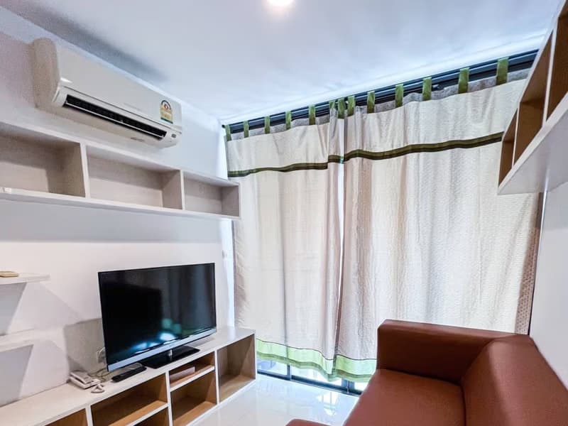 1 Bed Condo for Sale in Khlong San