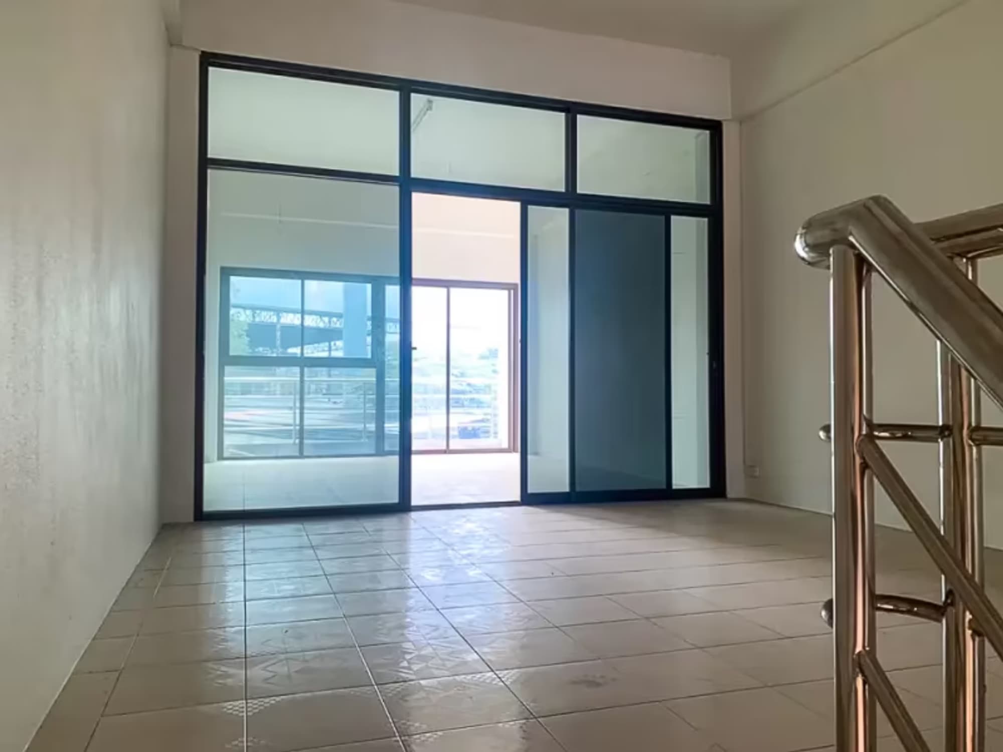 2 Bedroom House - Image 12