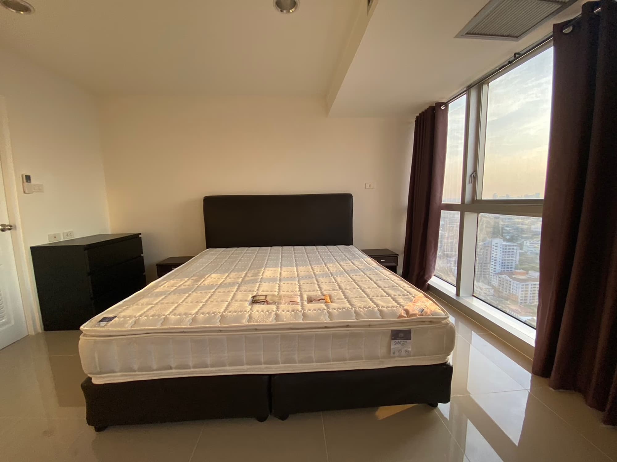 Condo for Rent at The Waterford Diamond SuKhumvit 30/1 Condominium - Image 15
