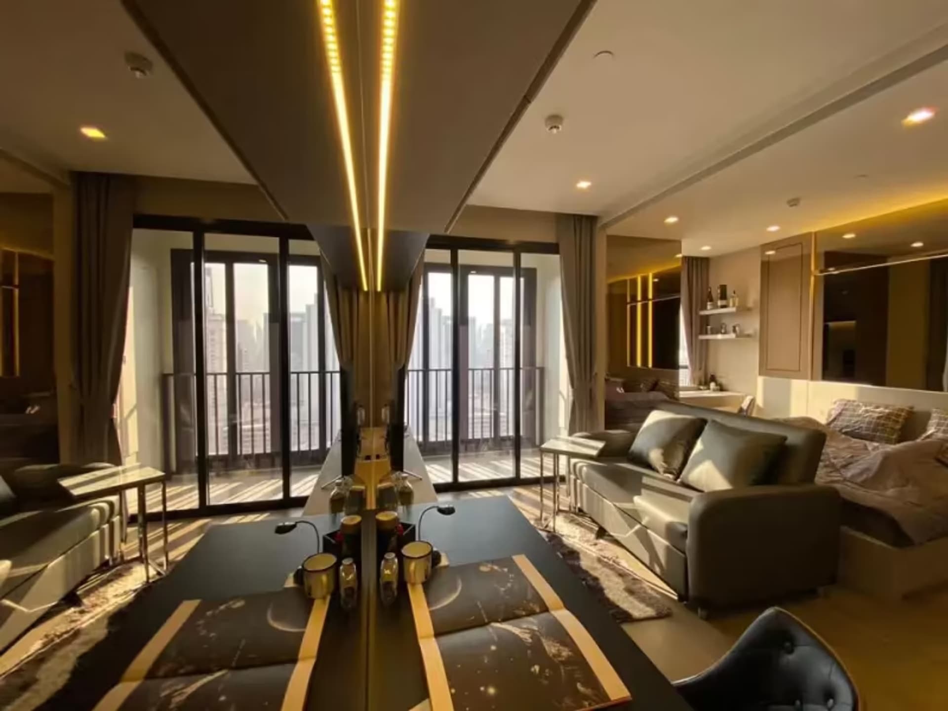 1 Bedroom Condo - Image 1
