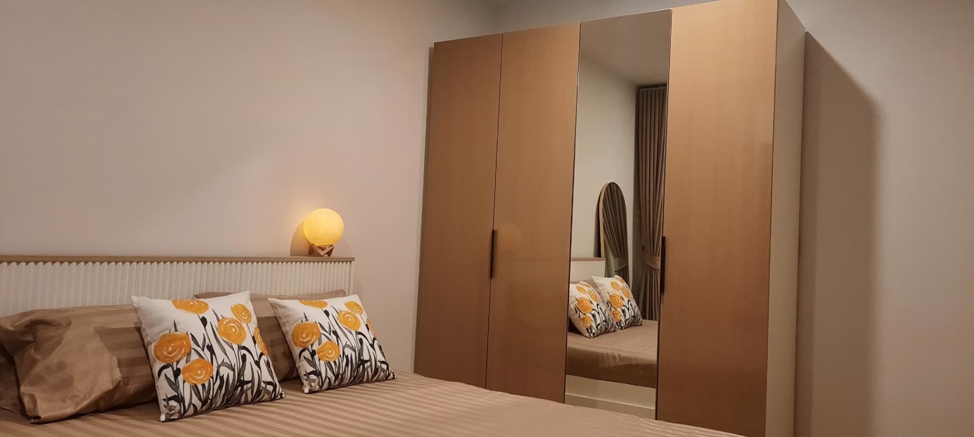2 Bed Condo for Rent in Khlong Toei - Image 5