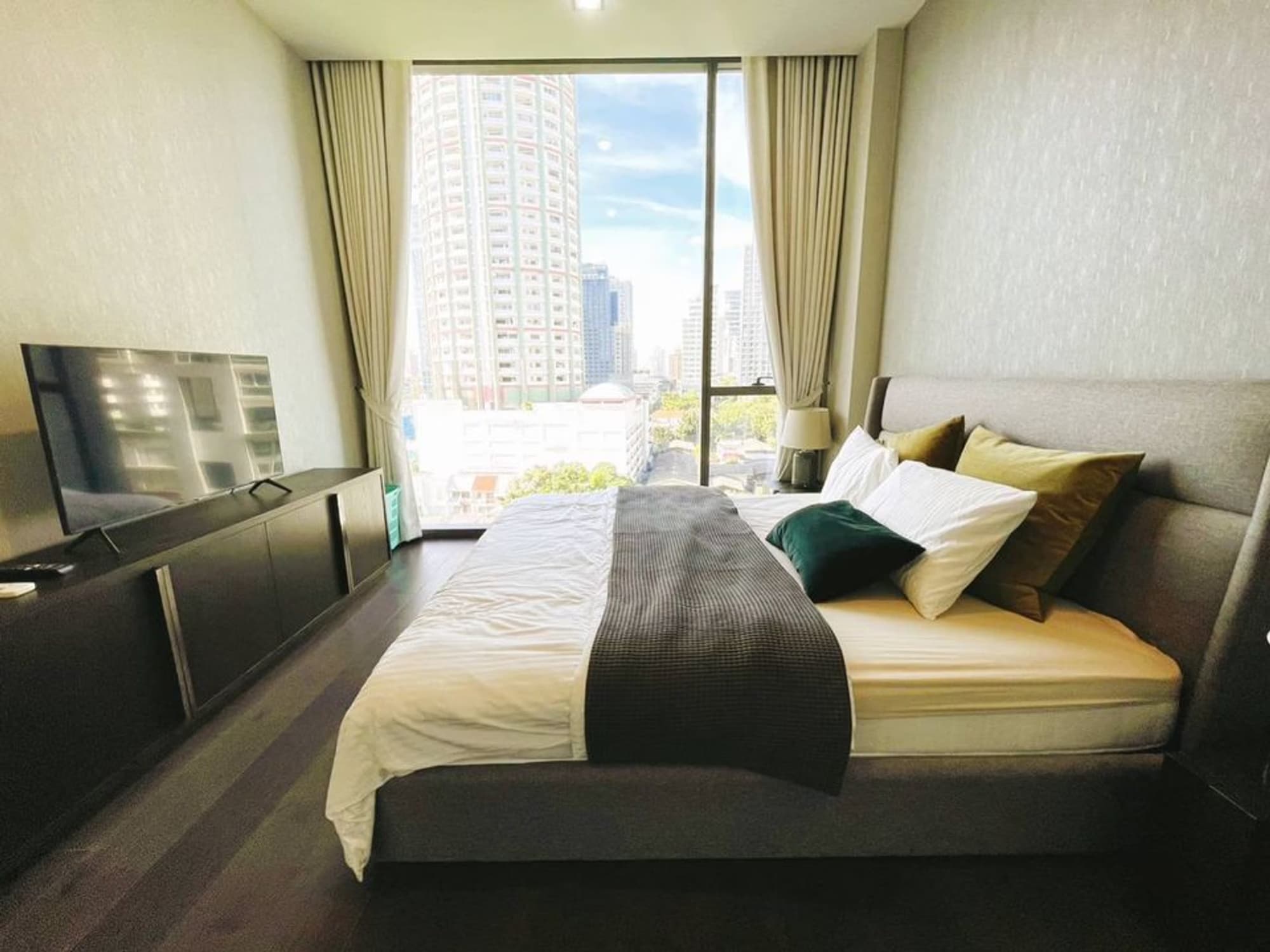 Condo for Rent at Laviq Sukhumvit 57 - Image 4