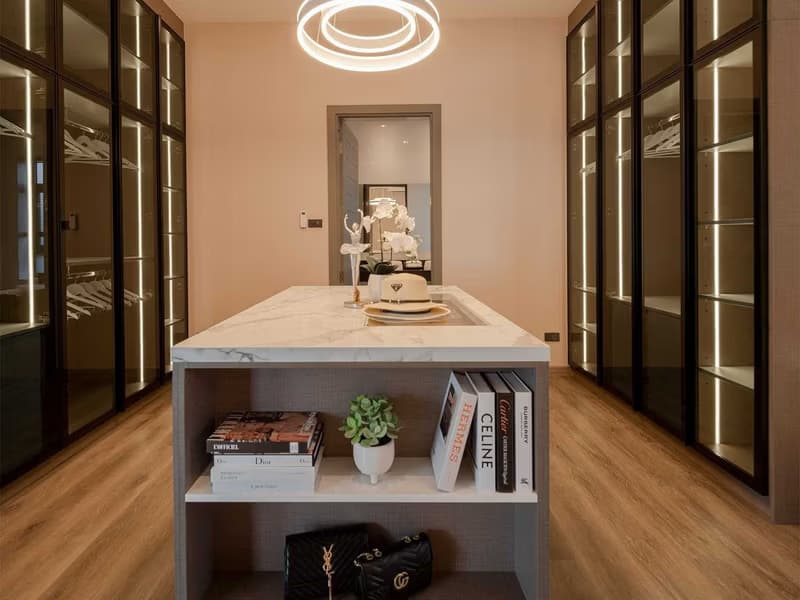 Modern Pool Villa for Sale in San Phak Wan