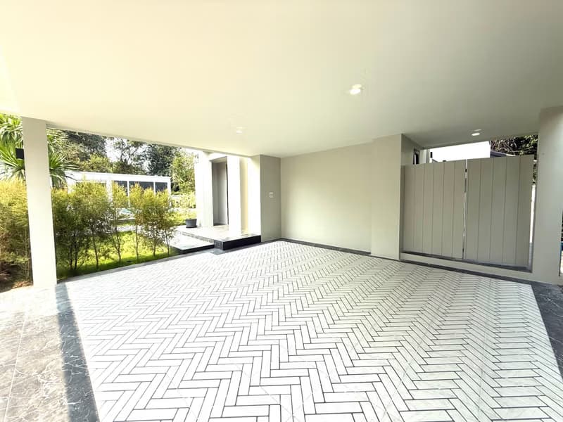 5 Bed House for Sale in Hang Dong District