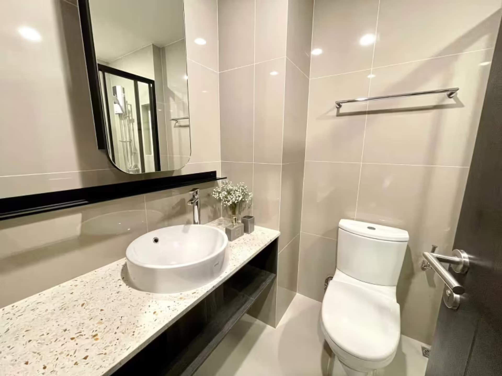 Condo for Rent, Sale at XT Huaikhwang - Image 8