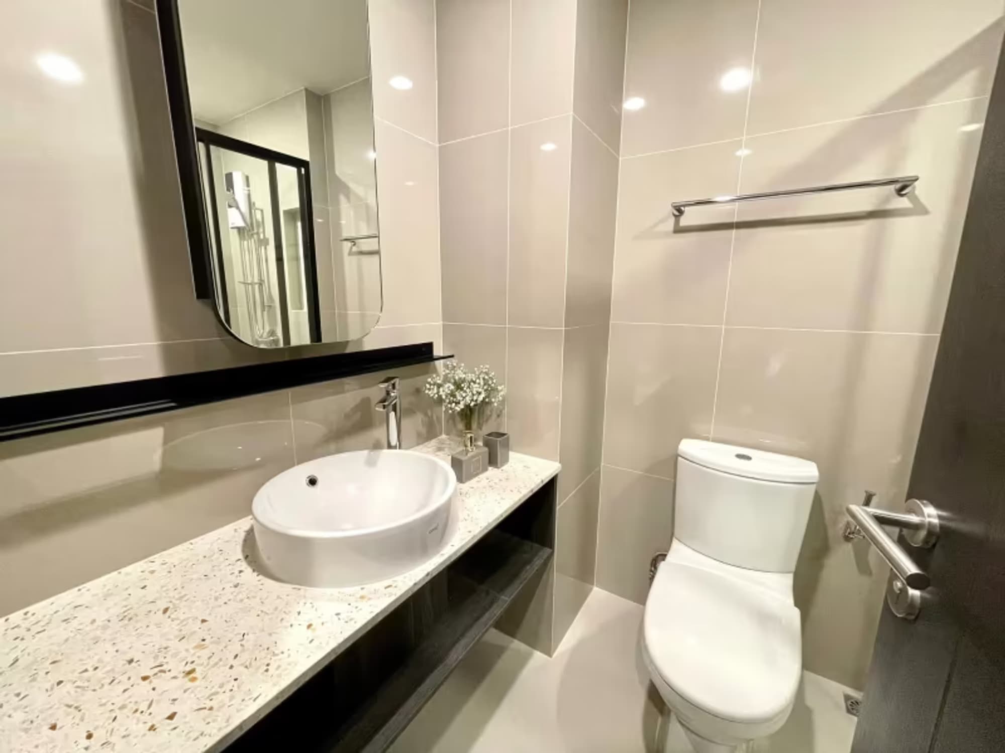 Condo for Rent, Sale at XT Huaikhwang - Image 8