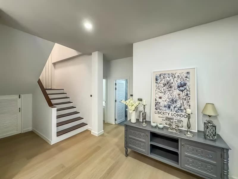 4 Bed House for Sale in Hang Dong