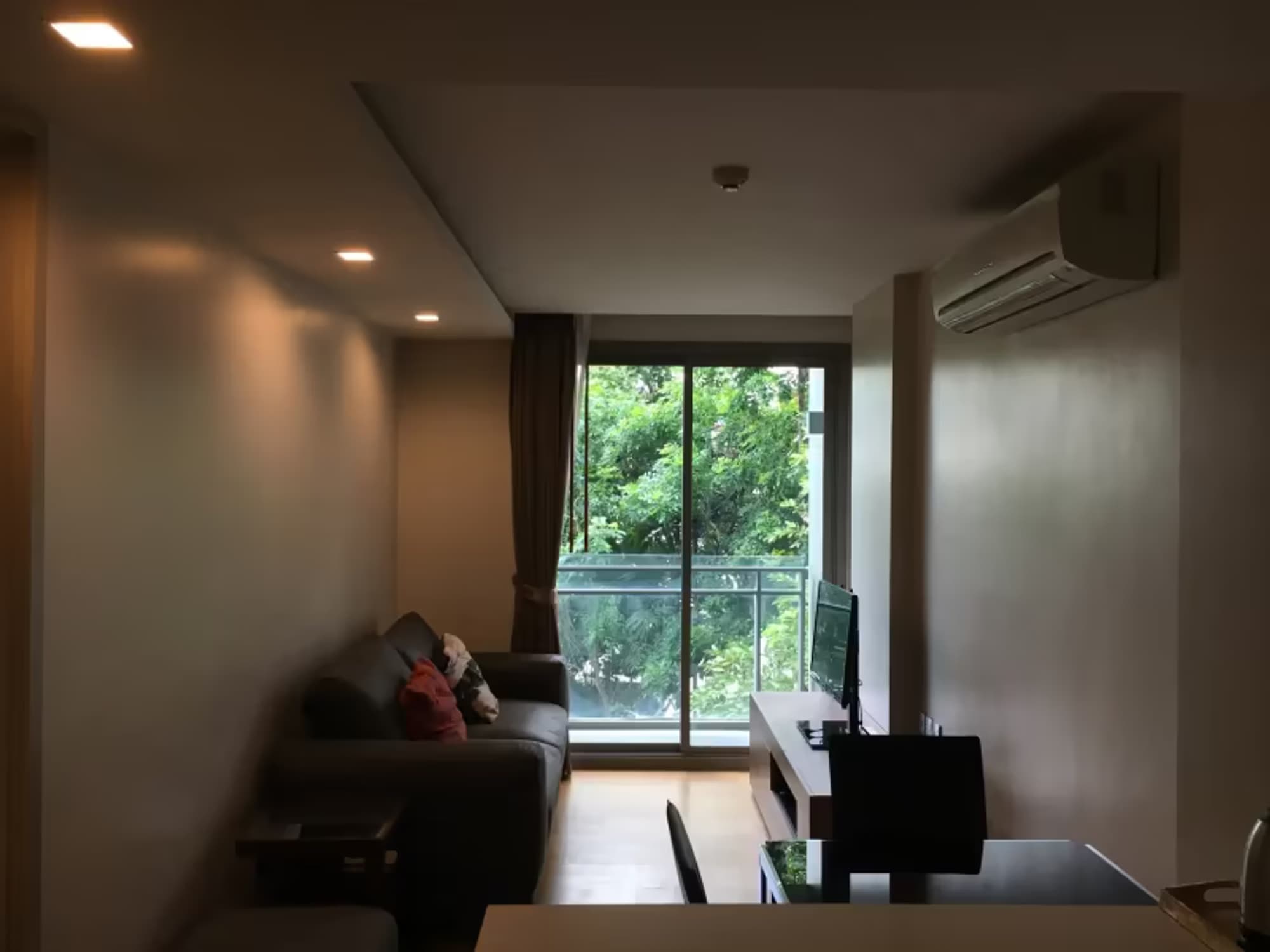 1 Bedroom Condo - Image 6