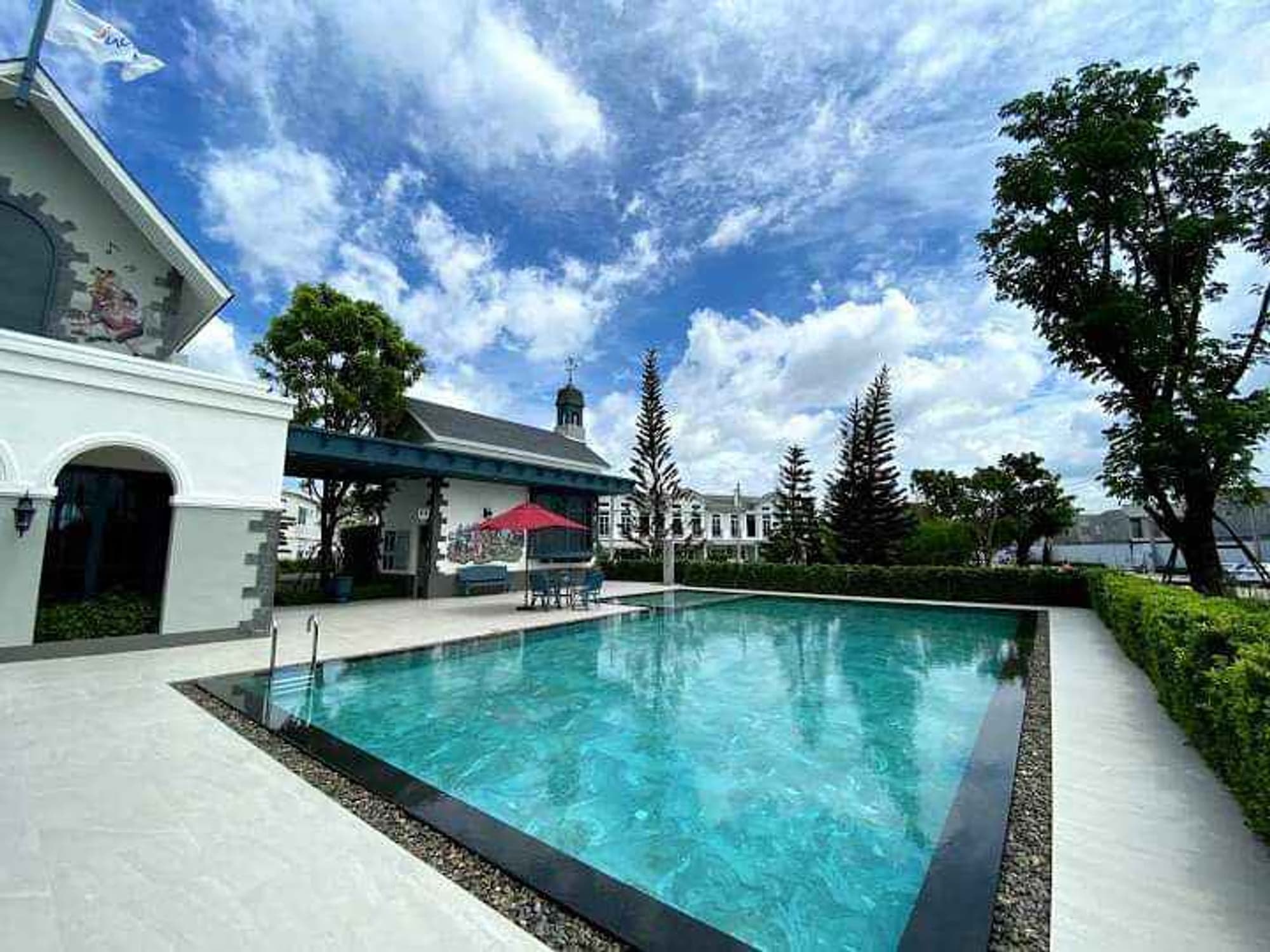 2 Bed House for Rent in Mueang Samut Prakan - Image 9