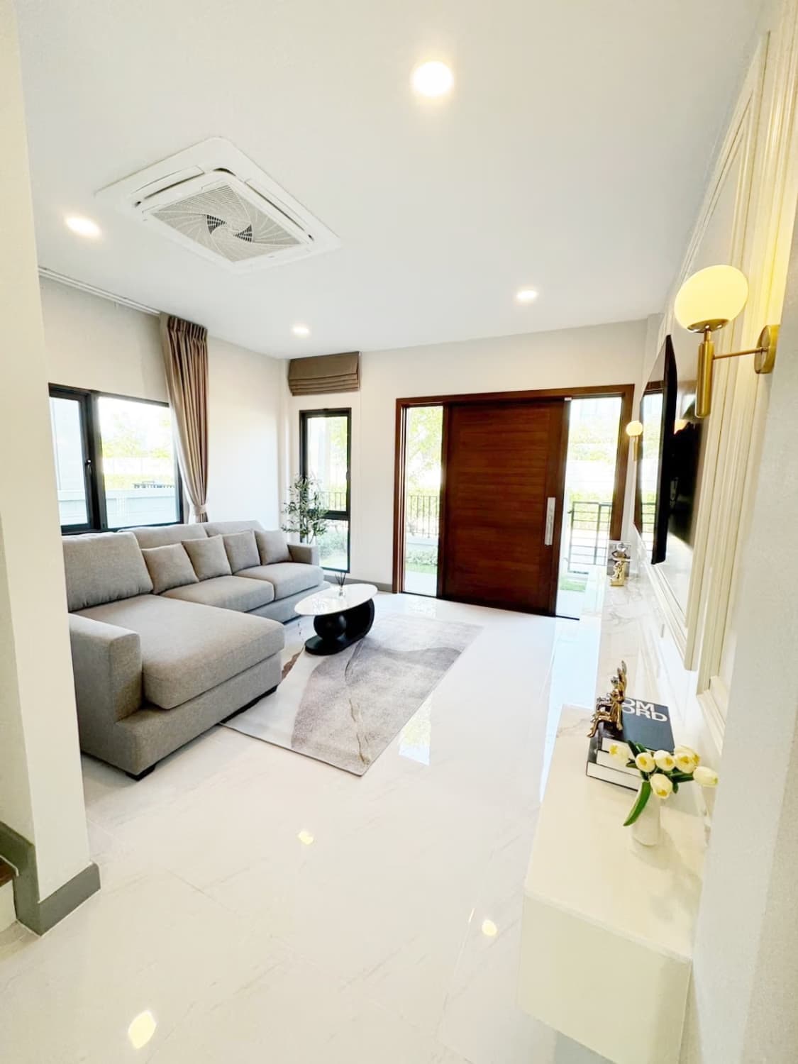 5 Bed House for Rent in Bang Phli - Image 6