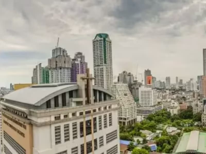 1 Bedroom Condo