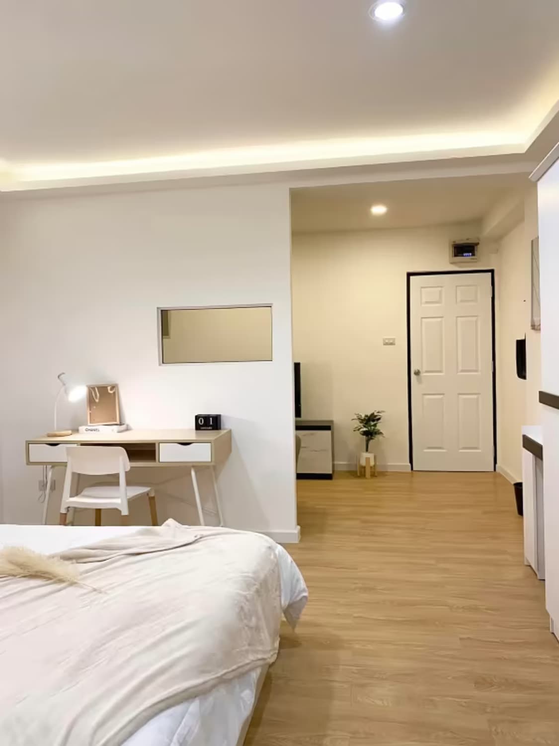 1 Bedroom Condo - Image 12