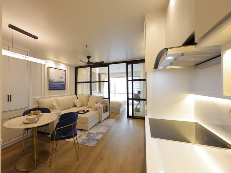 Studio Condo for Rent in Watthana