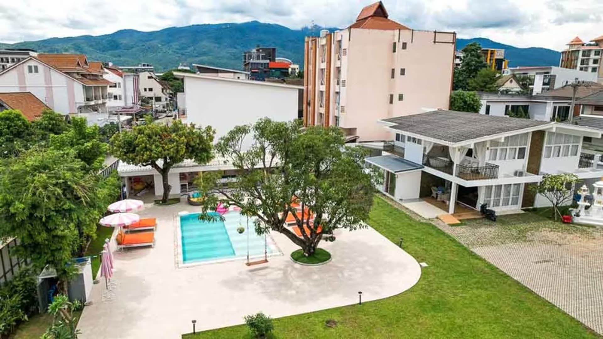 Pool Villa for Rent/Sale in Suthep, Mueang Chiang Mai - Image 15