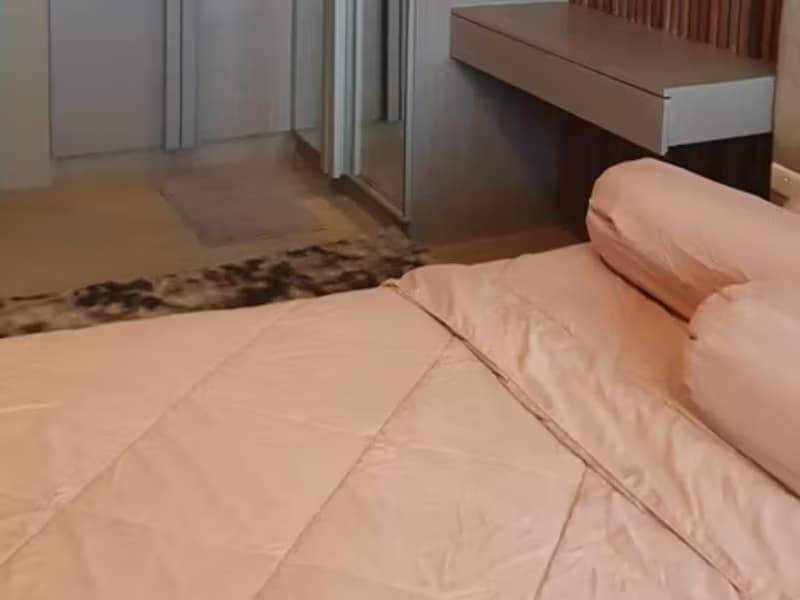 1 Bedroom Condo