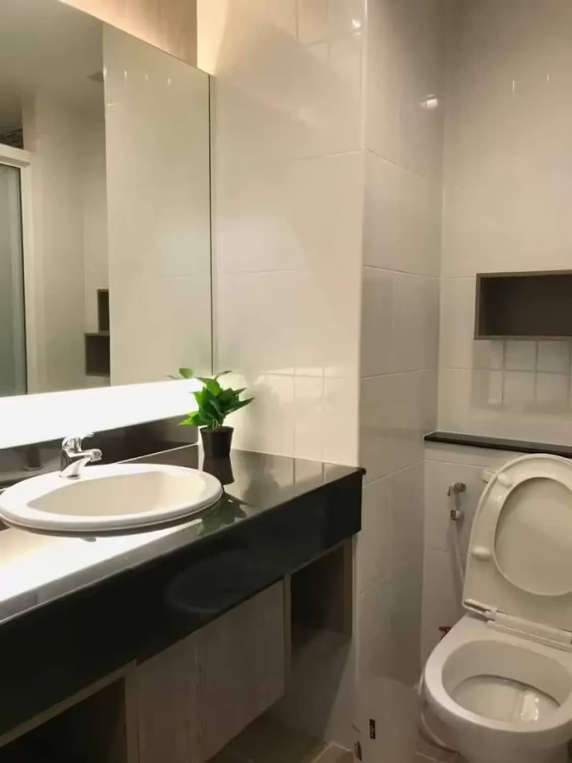 1 Bedroom Condo - Image 2