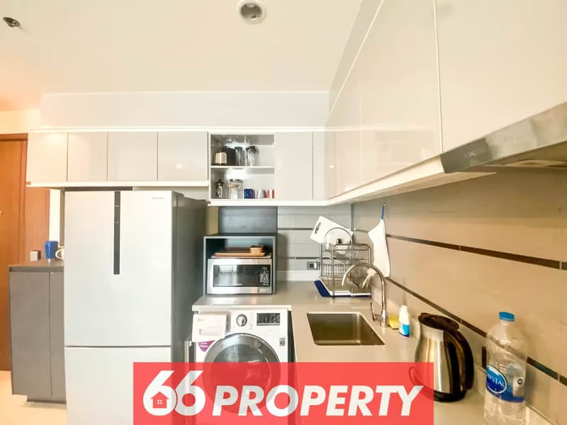 1 Bedroom Condo