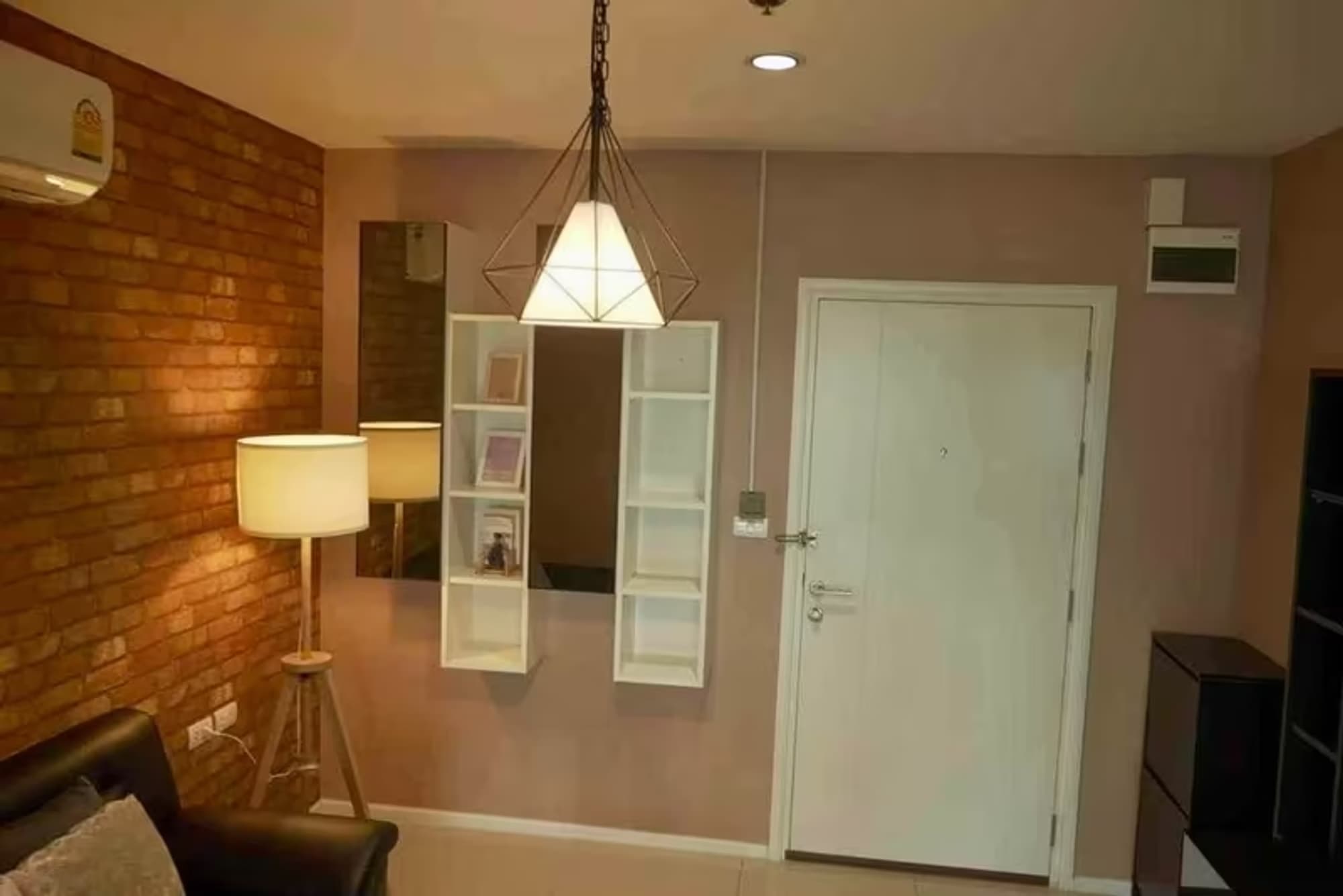 Condo for Sale at Aspire Sukhumvit 48 - Image 4