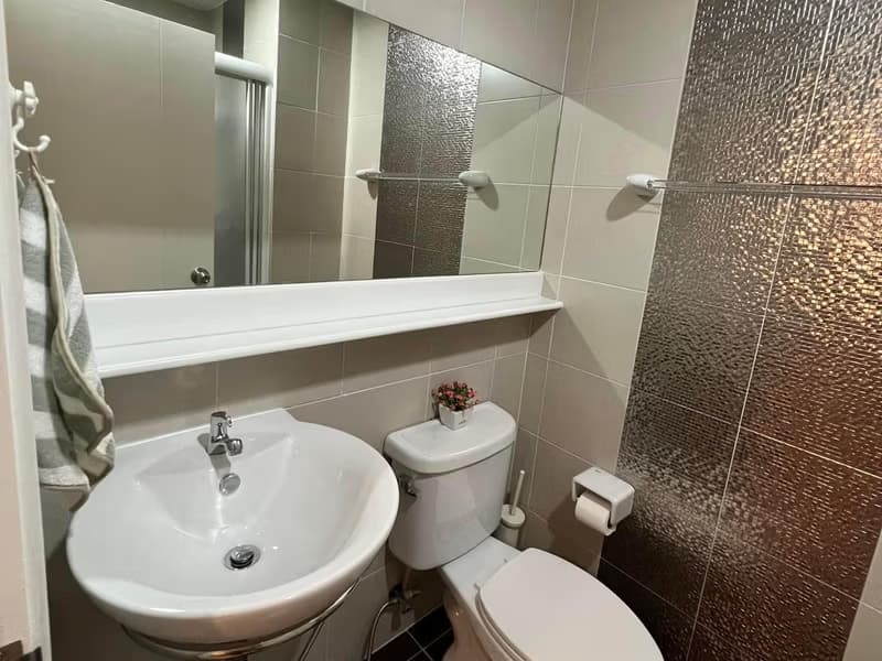 1 Bed Condo for Sale in Khlong Toei