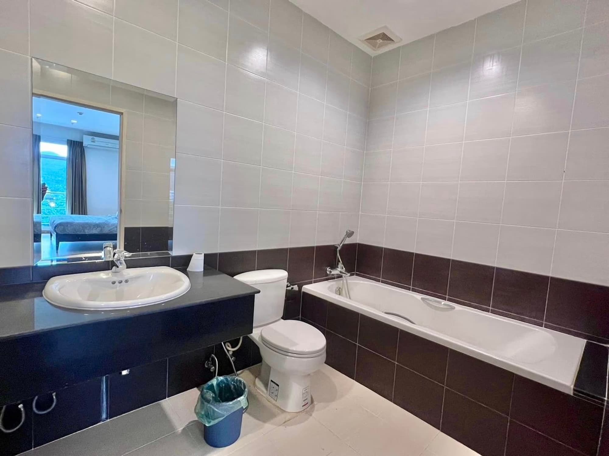 2 Bed Condo for Rent in Mueang Chiang Mai - Image 7