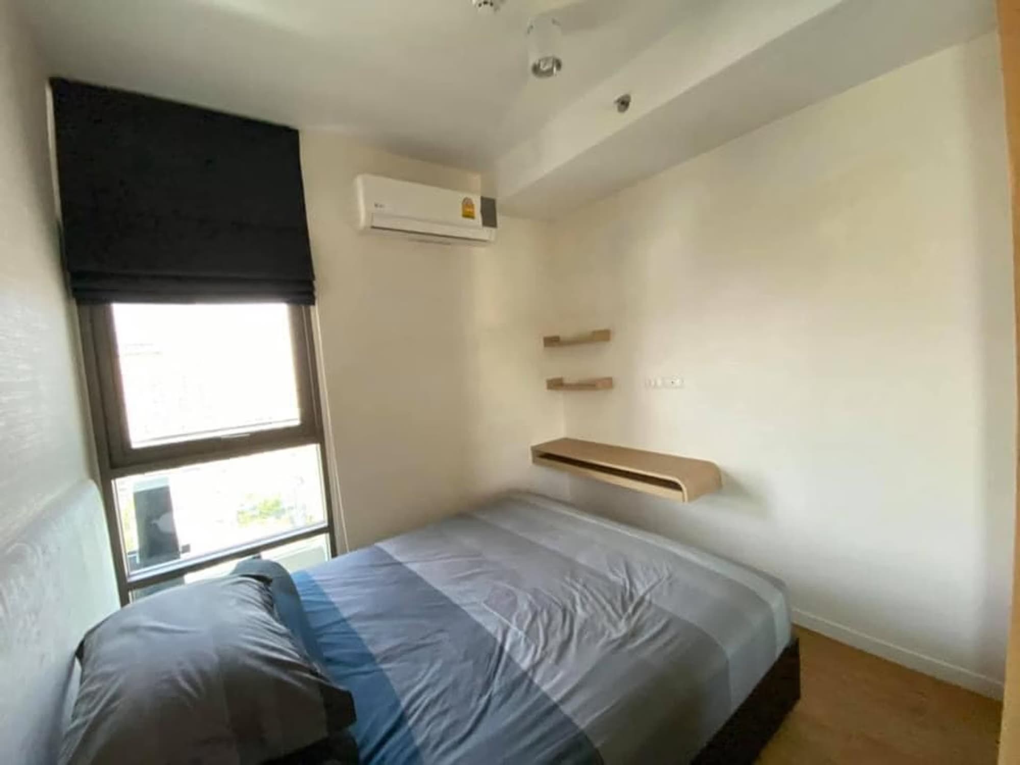Condo for Rent at SIAMESE SURAWONG - Image 8