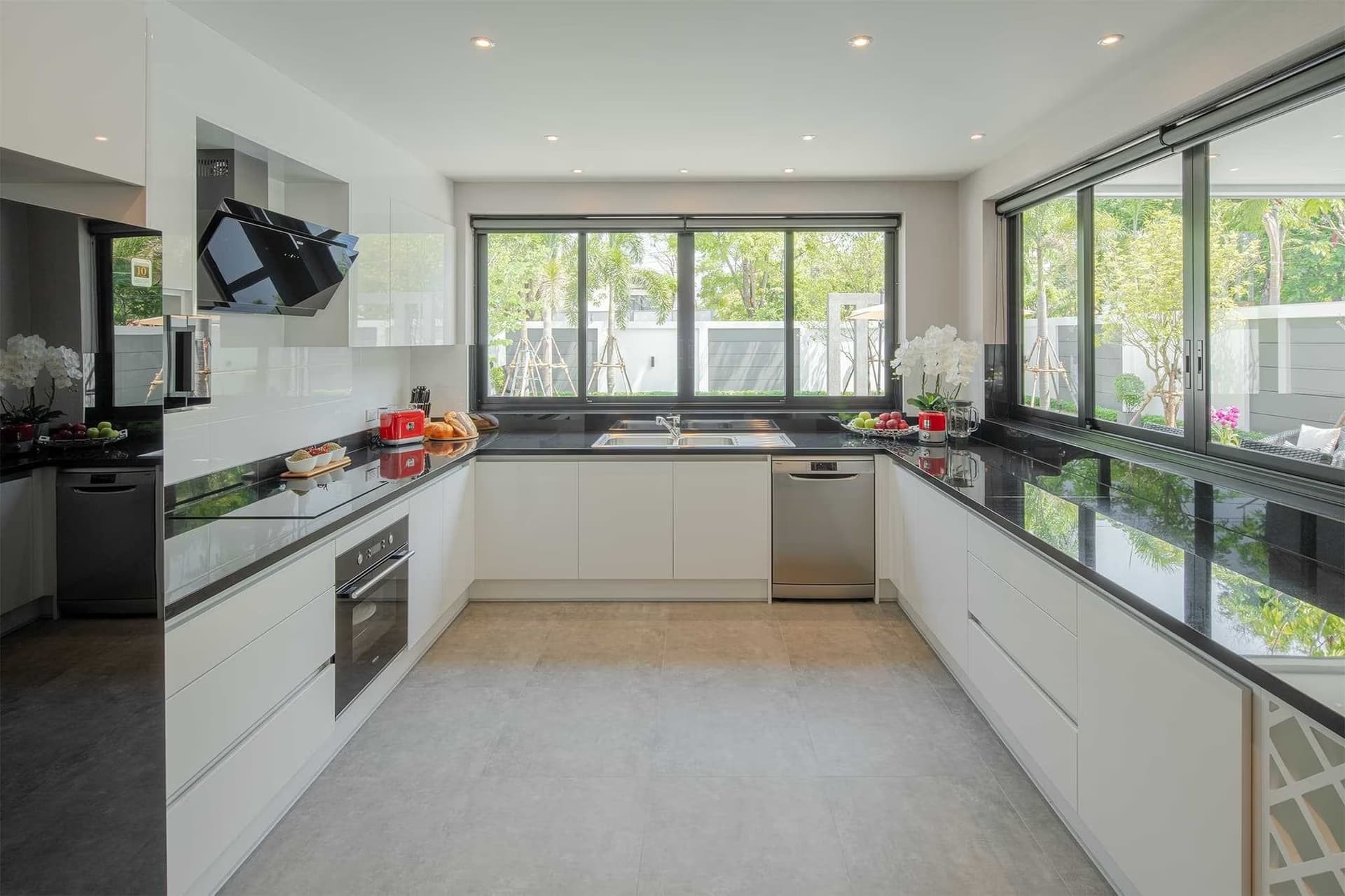 Modern Pool Villa for Sale in San Phak Wan - Image 6