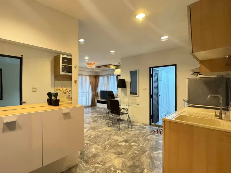 1 Bed Condo for Rent in Khlong Toei